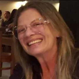 Dra Celina Barge